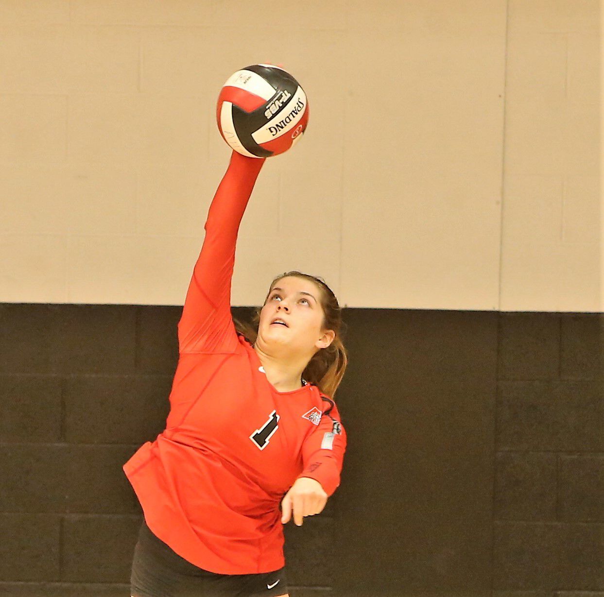 101821-qc-spt-cam-assum vball12.jpg